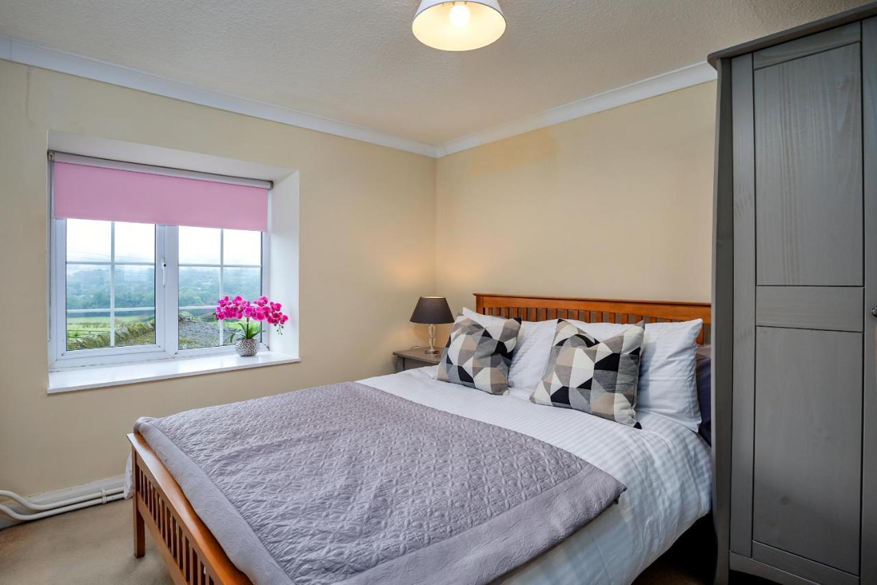 Finest Retreats - Cloggers Cottage Darley Εξωτερικό φωτογραφία